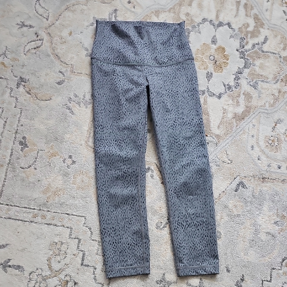 Lululemon Gray Crop Animal Patterned Leggings